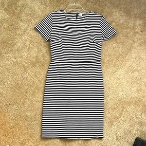 Old Navy Short-Sleeve Black & White Dress